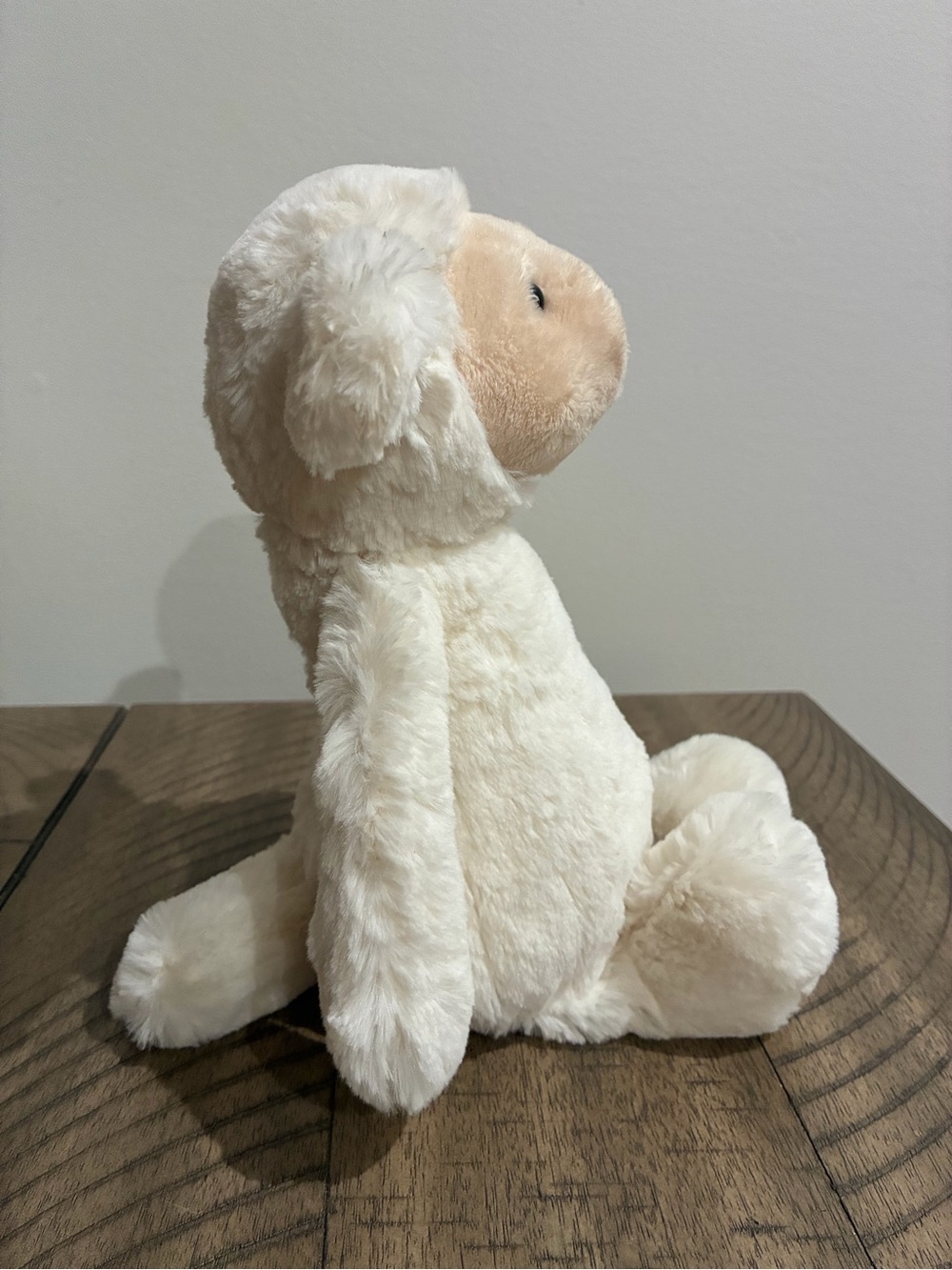 JELLYCAT London Bashful Lamb Medium Plush Animal Toy 12” Retired Lovey EXCELLENT - Picture 4 of 8